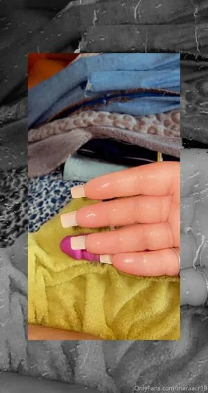 Maraacr19 OnlyFans Leaked Free Thumbnail Picture - #13lLFYoDMG