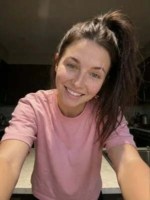 Maravalea OnlyFans Leaked Free Thumbnail Picture - #Die2bYOKOG