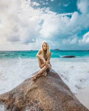 Maren Schiller OnlyFans Leaked Free Thumbnail Picture - #ttHyLFGi1J