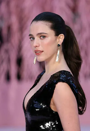 Margaret Qualley OnlyFans Leaked Free Thumbnail Picture - #0HE1a4aUGn