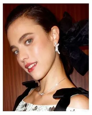 Margaret Qualley OnlyFans Leaked Free Thumbnail Picture - #tinXdIf2hr