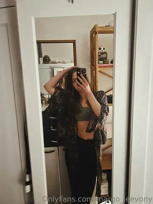 Margo Leevony OnlyFans Leaked Free Thumbnail Picture - #f1oQIAqMVk