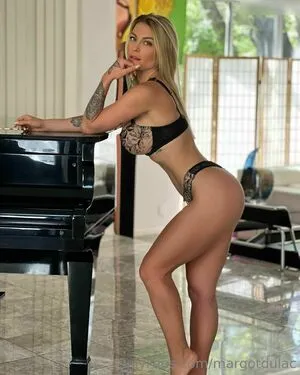 Margot Dulac OnlyFans Leaked Free Thumbnail Picture - #f729JJieFq