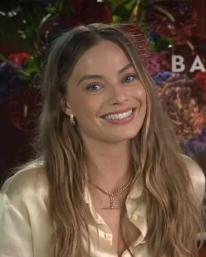 Margot Robbie OnlyFans Leaked Free Thumbnail Picture - #0HKYwrBpaD