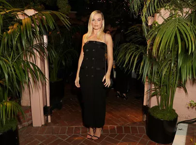 Margot Robbie OnlyFans Leaked Free Thumbnail Picture - #2rHFySEJ72