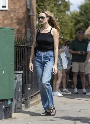 Margot Robbie OnlyFans Leaked Free Thumbnail Picture - #5c7e4m0t8O
