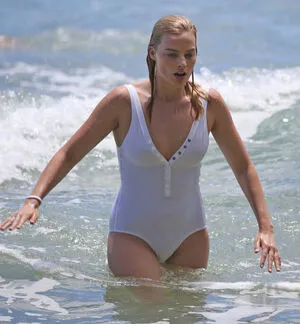 Margot Robbie OnlyFans Leaked Free Thumbnail Picture - #6dLJnlNnVp