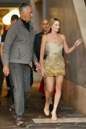 Margot Robbie OnlyFans Leaked Free Thumbnail Picture - #7fXLKNwkcJ