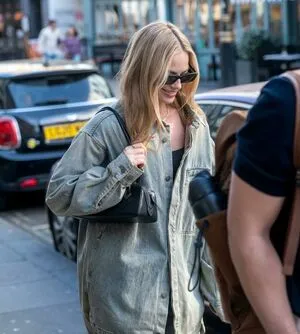 Margot Robbie OnlyFans Leaked Free Thumbnail Picture - #9HUca4iwRA