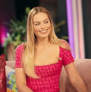 Margot Robbie OnlyFans Leaked Free Thumbnail Picture - #B74vLZXg9V