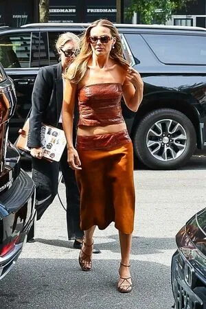 Margot Robbie OnlyFans Leaked Free Thumbnail Picture - #Bmbv6t0H45