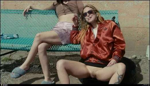 Margot Robbie OnlyFans Leaked Free Thumbnail Picture - #CCnvUMoomR