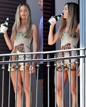Margot Robbie OnlyFans Leaked Free Thumbnail Picture - #F82W0YYCDU