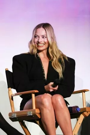 Margot Robbie OnlyFans Leaked Free Thumbnail Picture - #IbIiHvCmY9