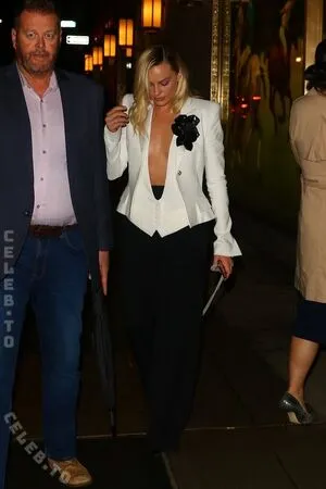 Margot Robbie OnlyFans Leaked Free Thumbnail Picture - #J0Wpsp3y11