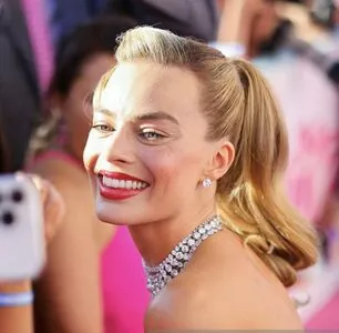 Margot Robbie OnlyFans Leaked Free Thumbnail Picture - #KGC95EC8zk