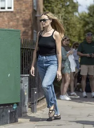 Margot Robbie OnlyFans Leaked Free Thumbnail Picture - #Lt7K1gBecH
