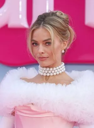 Margot Robbie OnlyFans Leaked Free Thumbnail Picture - #Of511yRk8T