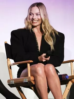 Margot Robbie OnlyFans Leaked Free Thumbnail Picture - #P6dsXwsunA