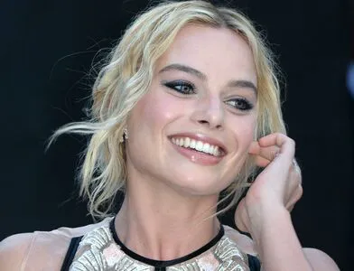 Margot Robbie OnlyFans Leaked Free Thumbnail Picture - #PHxjFxG5LC