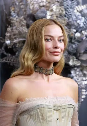 Margot Robbie OnlyFans Leaked Free Thumbnail Picture - #PRIp004tb1