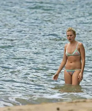 Margot Robbie OnlyFans Leaked Free Thumbnail Picture - #PkcmXxv7SJ