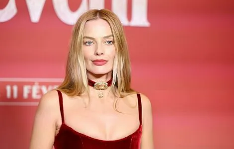 Margot Robbie OnlyFans Leaked Free Thumbnail Picture - #Q4FpKd9AE9