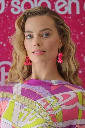 Margot Robbie OnlyFans Leaked Free Thumbnail Picture - #TZPWc0xHoi