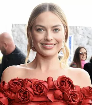 Margot Robbie OnlyFans Leaked Free Thumbnail Picture - #TaC1PHbVyn