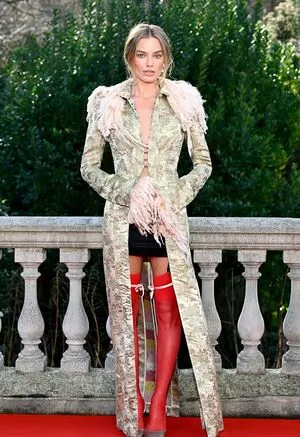 Margot Robbie OnlyFans Leaked Free Thumbnail Picture - #TtmHKClMpW