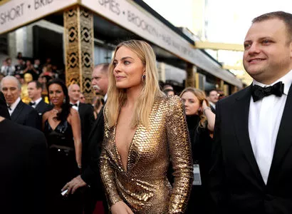 Margot Robbie OnlyFans Leaked Free Thumbnail Picture - #VGmbvpEdgP