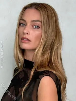 Margot Robbie OnlyFans Leaked Free Thumbnail Picture - #WICUBFReby