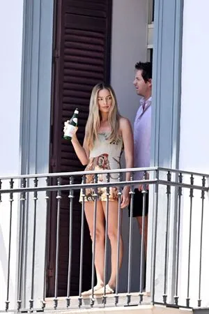 Margot Robbie OnlyFans Leaked Free Thumbnail Picture - #WyQmo9uGl4