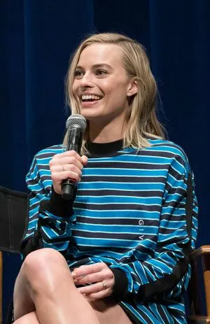 Margot Robbie OnlyFans Leaked Free Thumbnail Picture - #Xdrx36ccuG