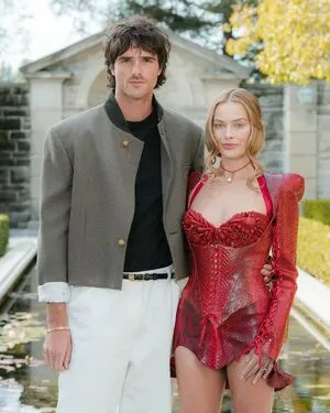 Margot Robbie OnlyFans Leaked Free Thumbnail Picture - #YDhNO9gnkL