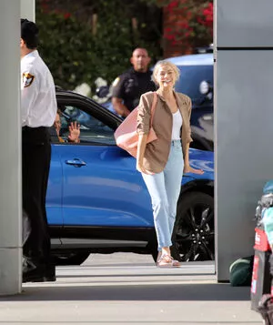 Margot Robbie OnlyFans Leaked Free Thumbnail Picture - #aOzYJygmcG