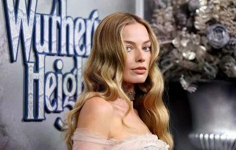 Margot Robbie OnlyFans Leaked Free Thumbnail Picture - #cc20DeACq1