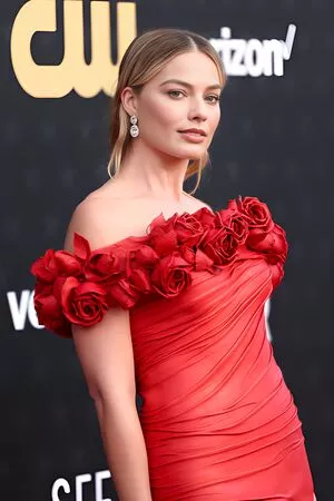 Margot Robbie OnlyFans Leaked Free Thumbnail Picture - #iVIcleInIr