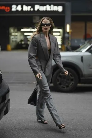 Margot Robbie OnlyFans Leaked Free Thumbnail Picture - #ijSBMSsq8B