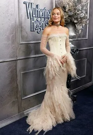 Margot Robbie OnlyFans Leaked Free Thumbnail Picture - #is1R1tIwm9