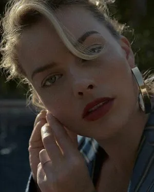 Margot Robbie OnlyFans Leaked Free Thumbnail Picture - #lcD3scawX7