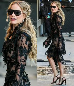Margot Robbie OnlyFans Leaked Free Thumbnail Picture - #qHpvvN424q