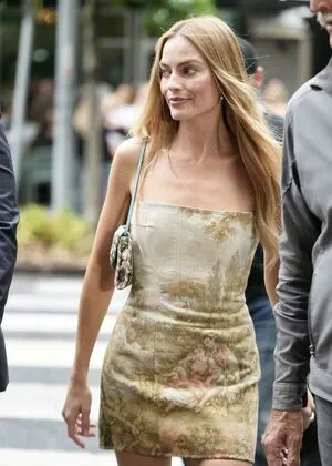 Margot Robbie OnlyFans Leaked Free Thumbnail Picture - #qSDHEmeIWJ