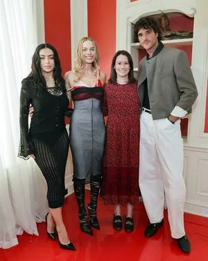 Margot Robbie OnlyFans Leaked Free Thumbnail Picture - #r4D6LfHOPw