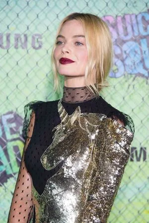 Margot Robbie OnlyFans Leaked Free Thumbnail Picture - #yFKaIL99b7