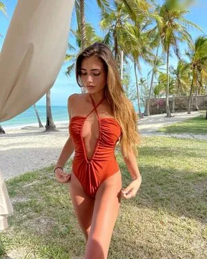 Margot Sustrac OnlyFans Leaked Free Thumbnail Picture - #Mzd5Hdbgqz