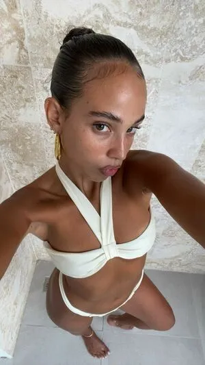 Mari A Isabel OnlyFans Leaked Free Thumbnail Picture - #oGv5jev7yl
