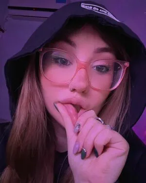 Mari Carreras OnlyFans Leaked Free Thumbnail Picture - #4PI2mni0bw