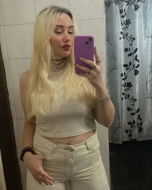 Mari Carreras OnlyFans Leaked Free Thumbnail Picture - #X9PO5J4Lo1