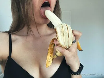 Mari Myr OnlyFans Leaked Free Thumbnail Picture - #H9GbFtRs2K
